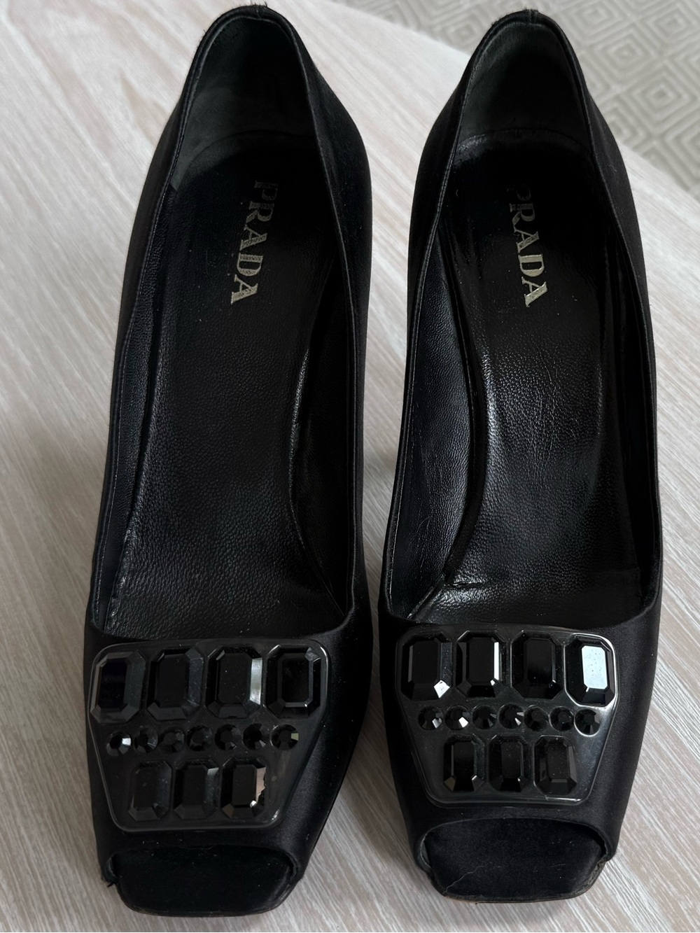 Prada Black Silk Crystal Diamanté
Peep Toe Court Shoes Heels Ladies 38, US8